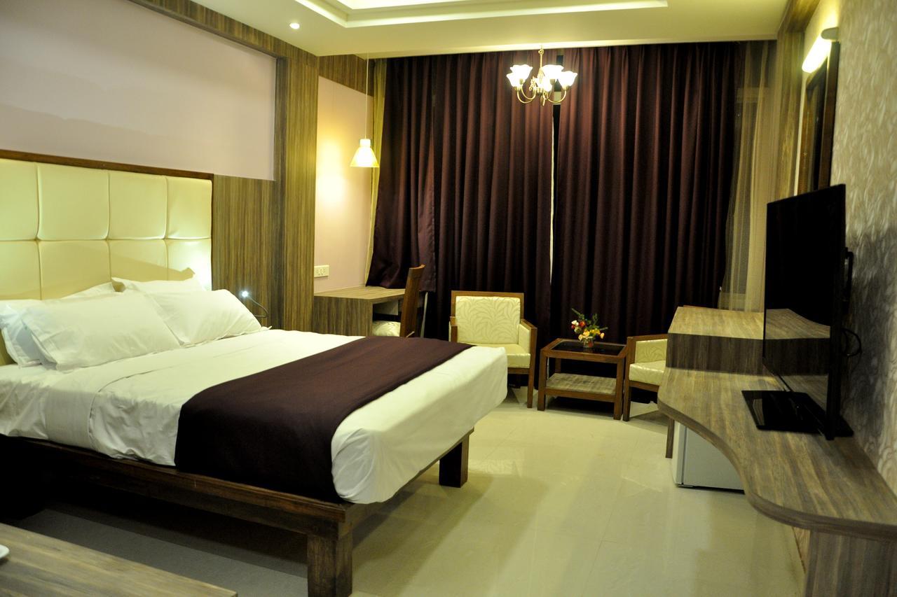 Hotel Panaji Residency Extérieur photo
