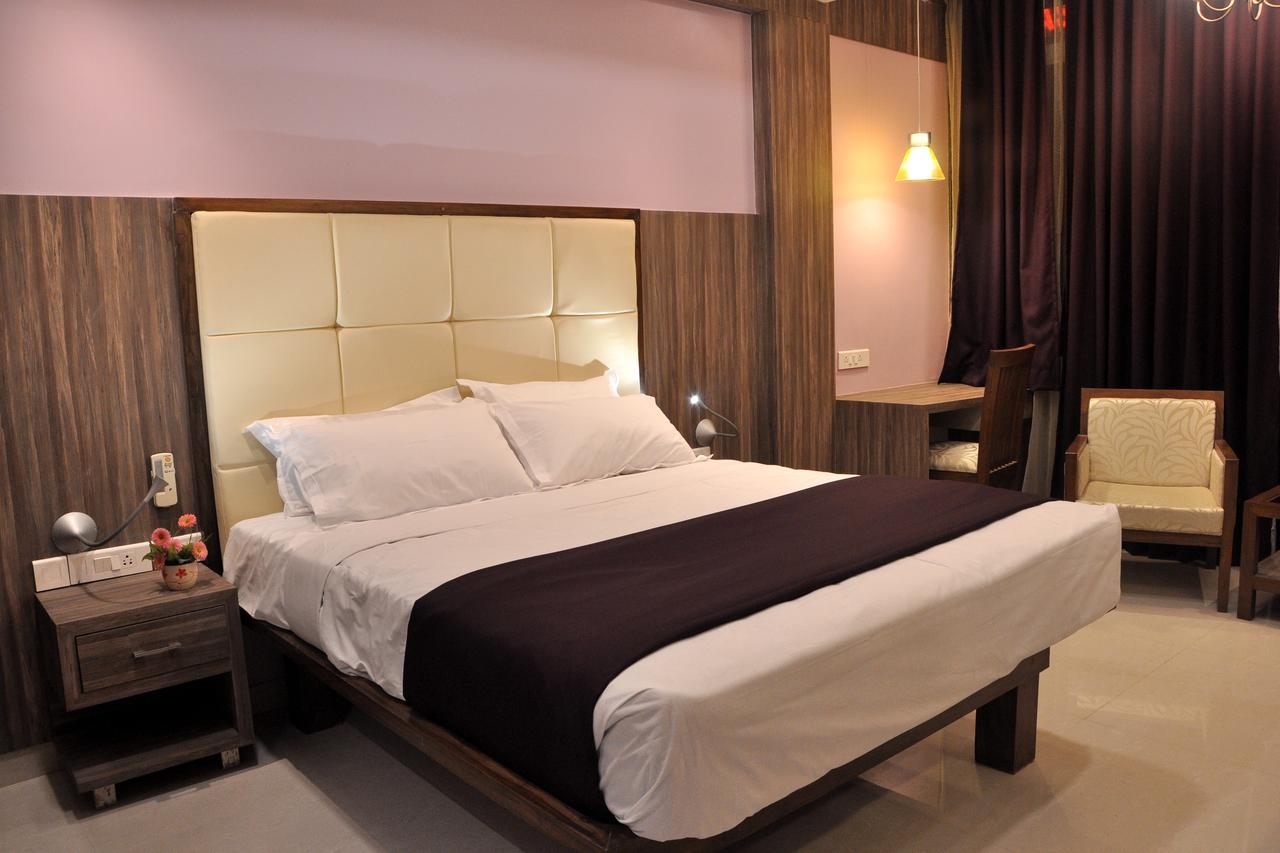 Hotel Panaji Residency Extérieur photo